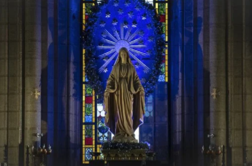 HOLY  WOMAN